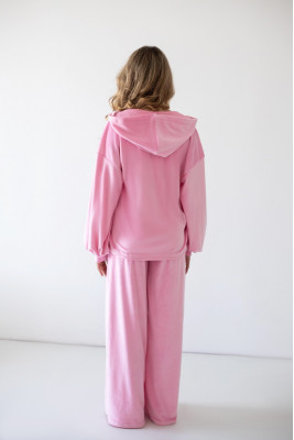 Костюм жіночий